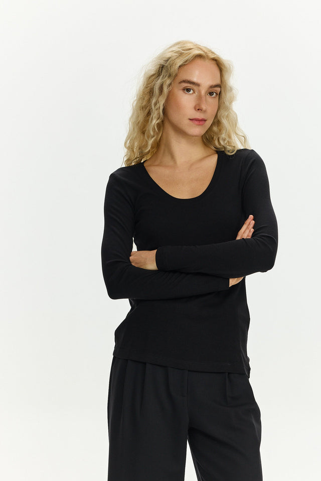 Mili Tencel Round Neck Top Black