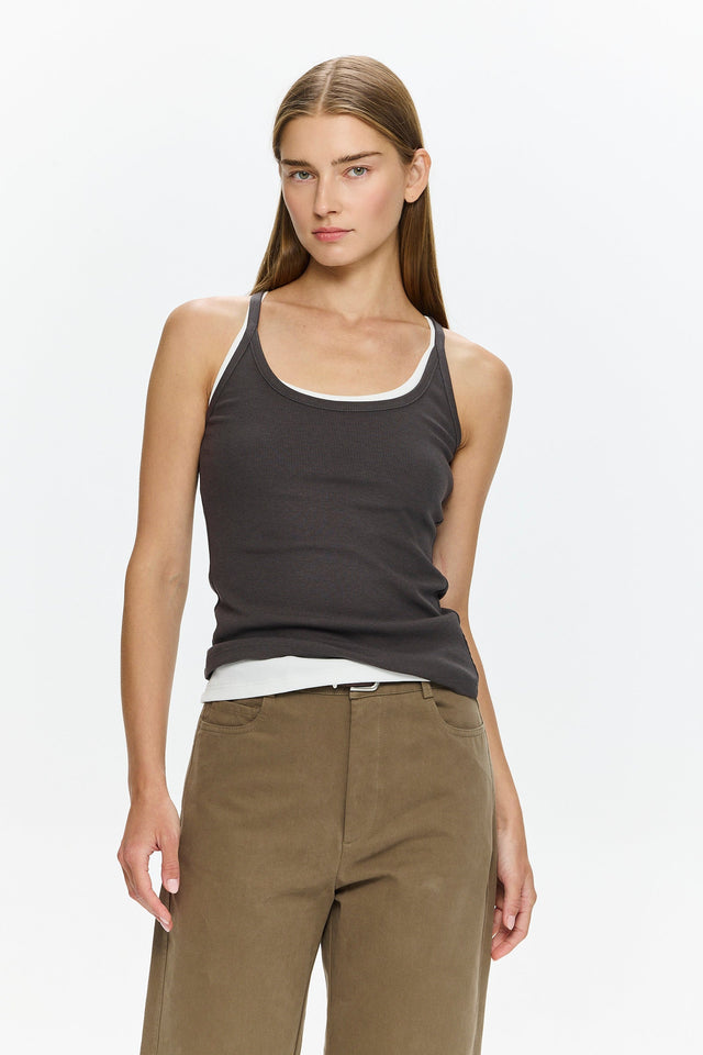 Pre-order: Lin Scop-neck Top Grey