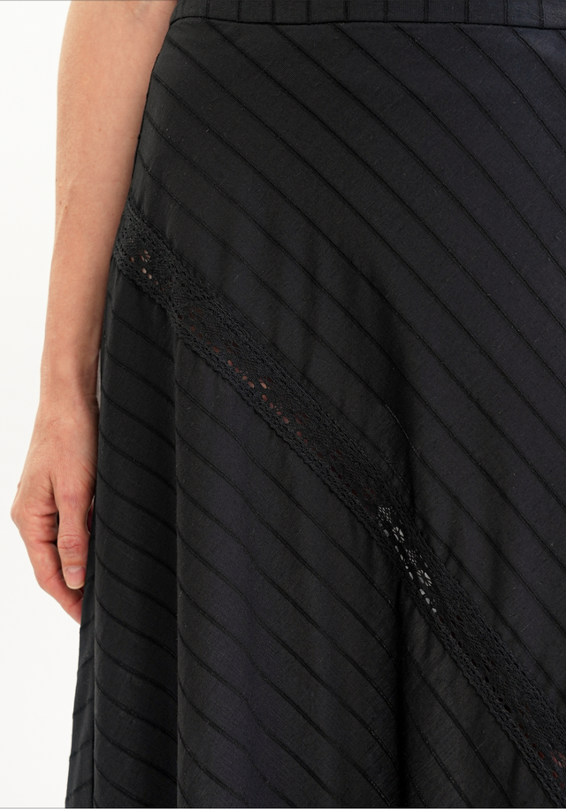 Camille Lace Skirt Black