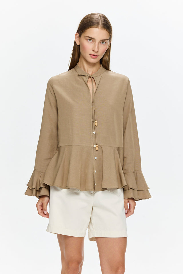 Charlotte Blouse Camel