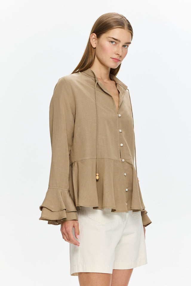 Charlotte Blouse Camel