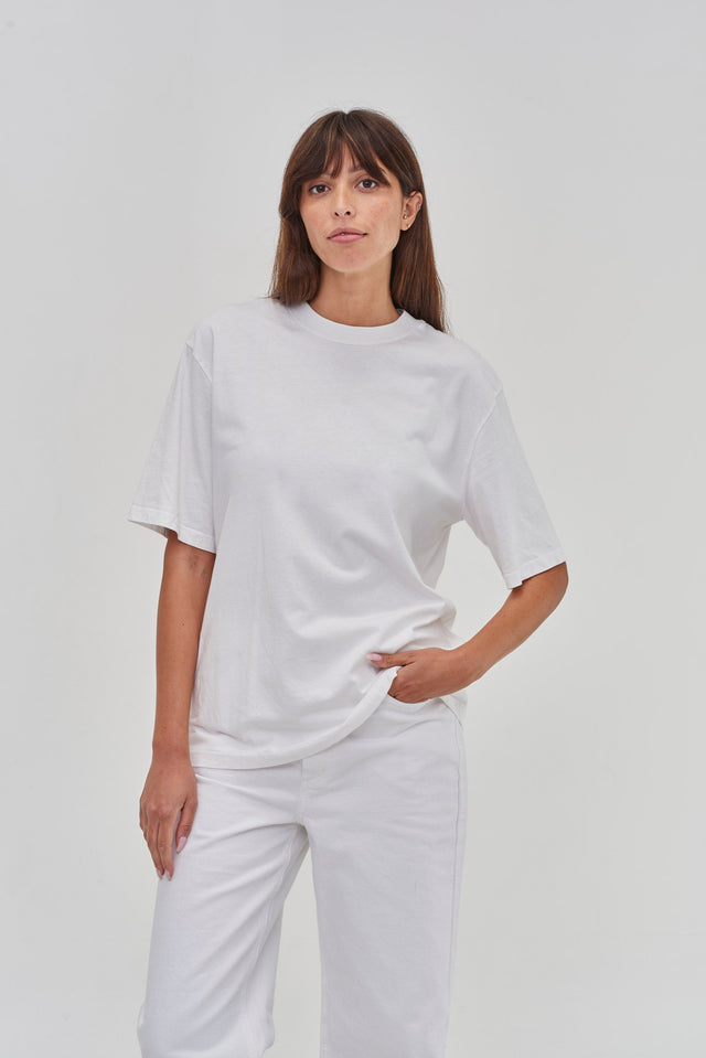 Oversized T White