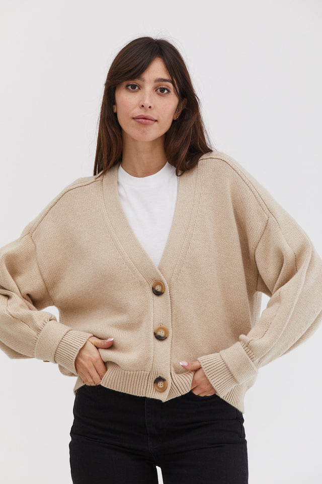 Mia Cardigan Beige