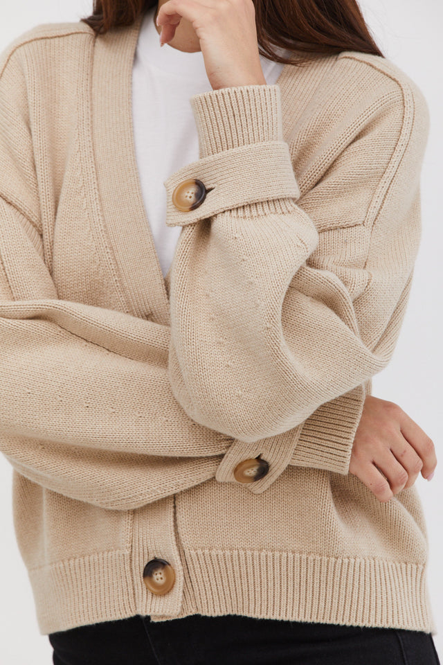 Mia Cardigan Beige