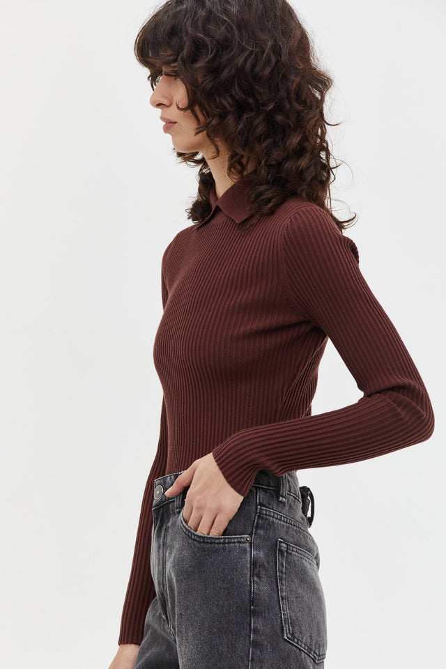 Eva Turtleneck Mahogany